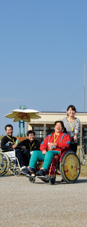 写真 FUKUOKA DESIGN LEAGUE のユニバーサルキャンプ